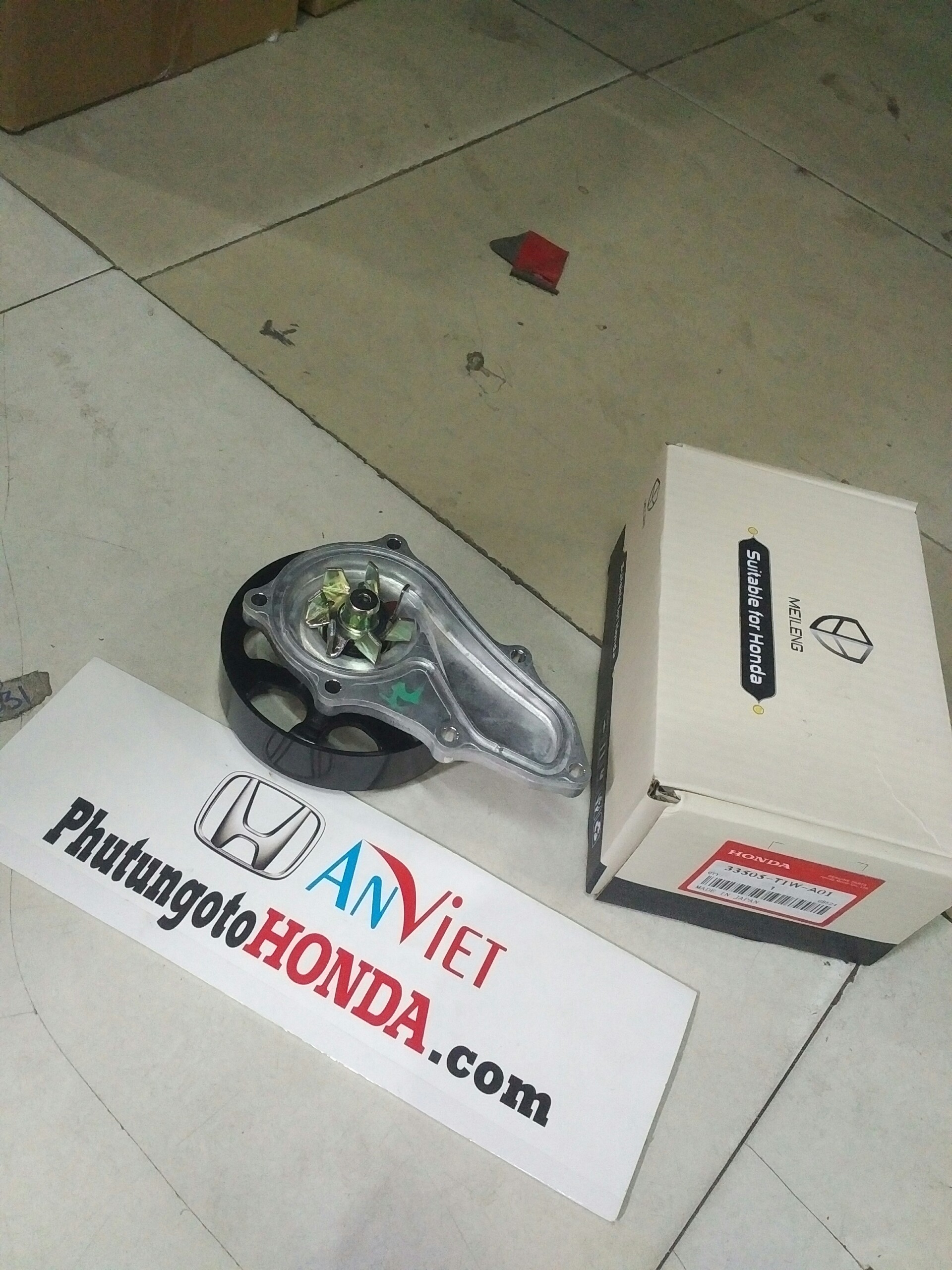 Bom nuoc honda CRV
